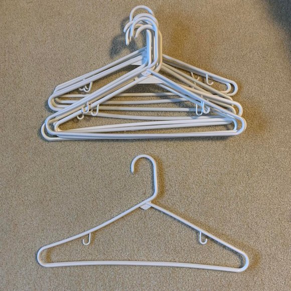 Unbranded, US OS, 10 White Plastic Clothes Hangers - Picture 3 of 3
